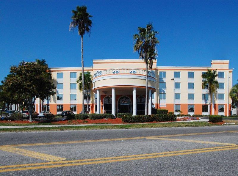 Best Western Fort Myers Inn And Suites Extérieur photo